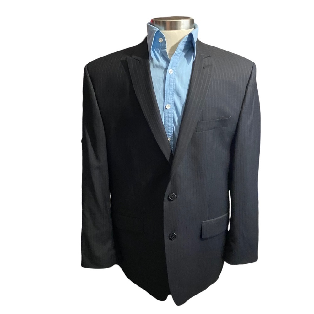 Calvin Klein Canada Black & Grey Pinstripes 2-Button Wool Suit Jacket Men 44R